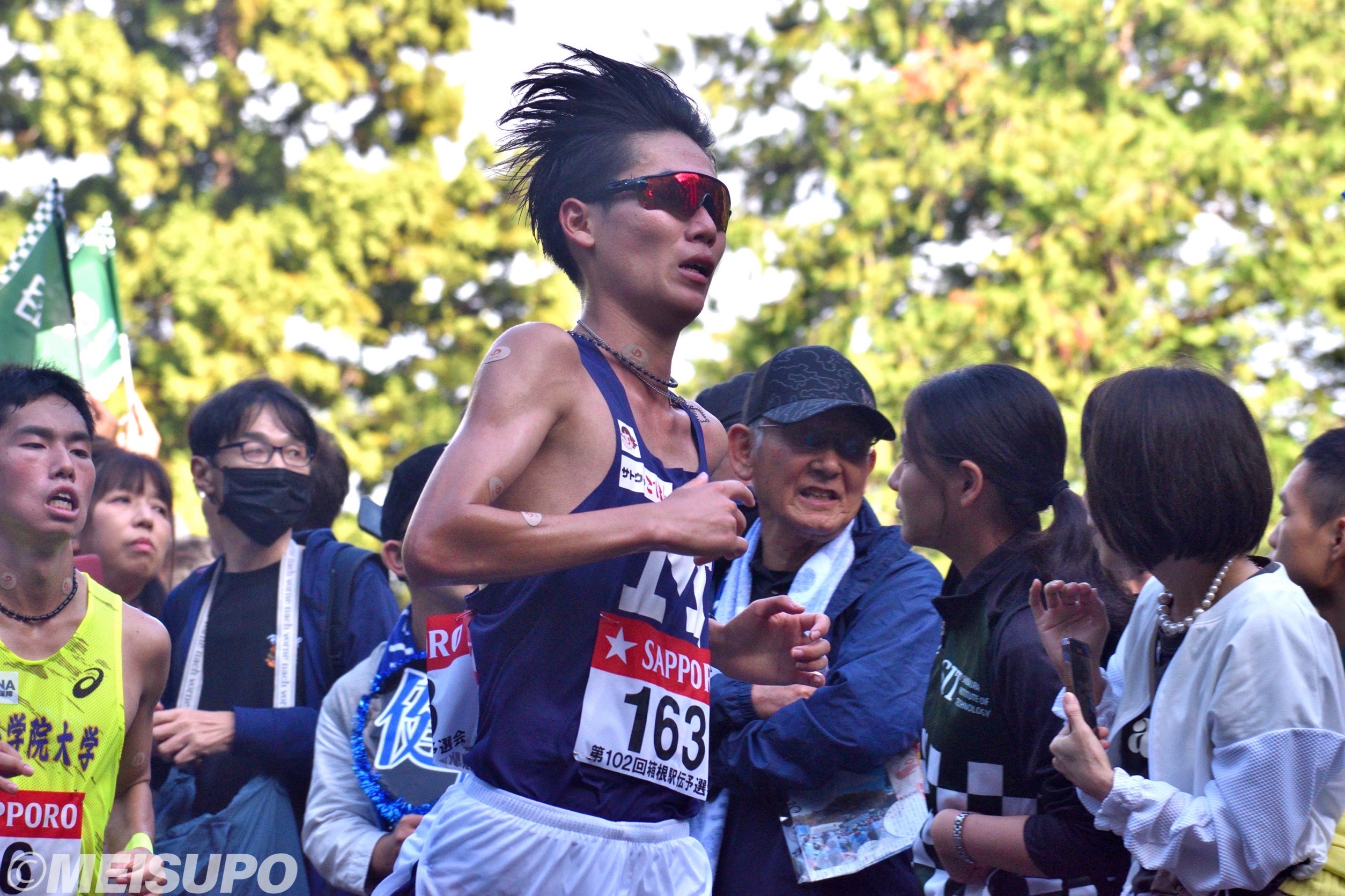 競走部】紫子奮迅 – 特集名 – 明大スポーツ新聞部